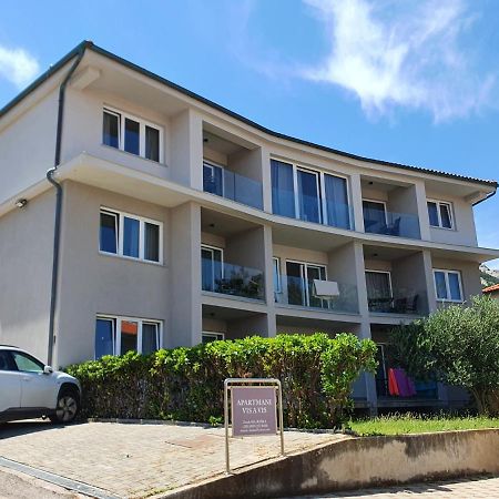 Vis A Vis Apartments Baska  Bagian luar foto