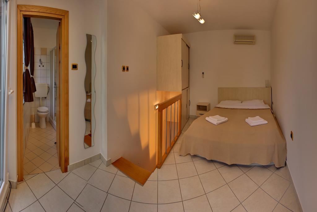 Vis A Vis Apartments Baska  Ruang foto