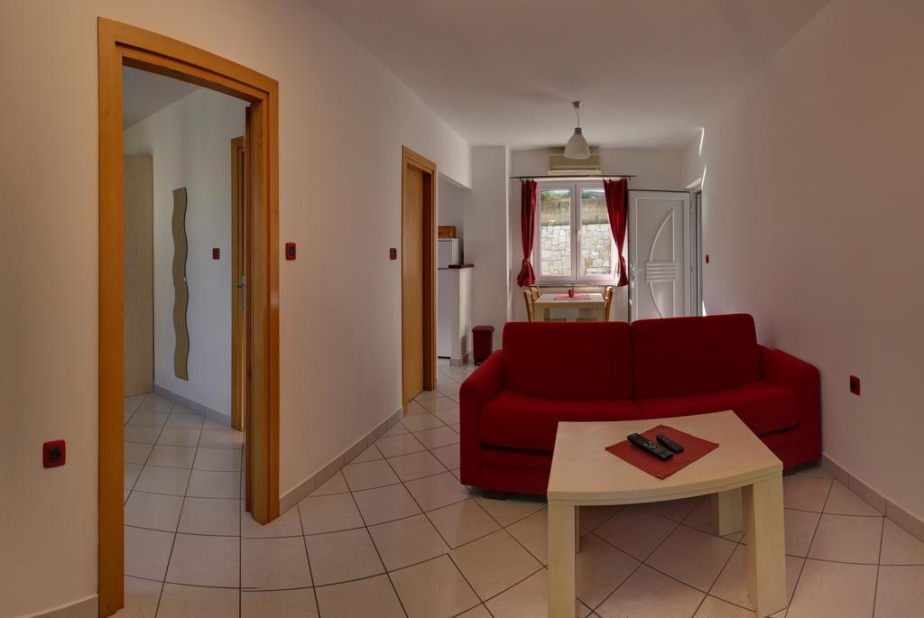 Vis A Vis Apartments Baska  Bagian luar foto