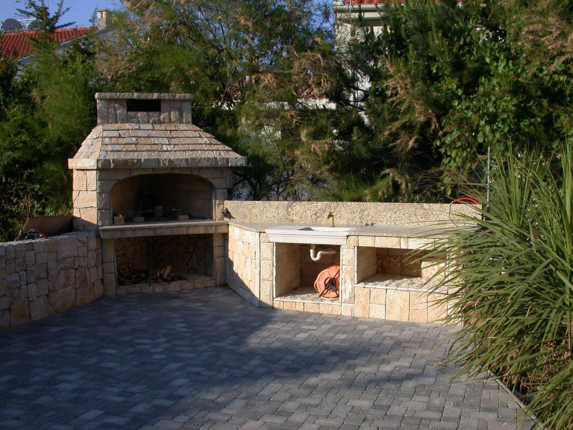 Vis A Vis Apartments Baska  Bagian luar foto