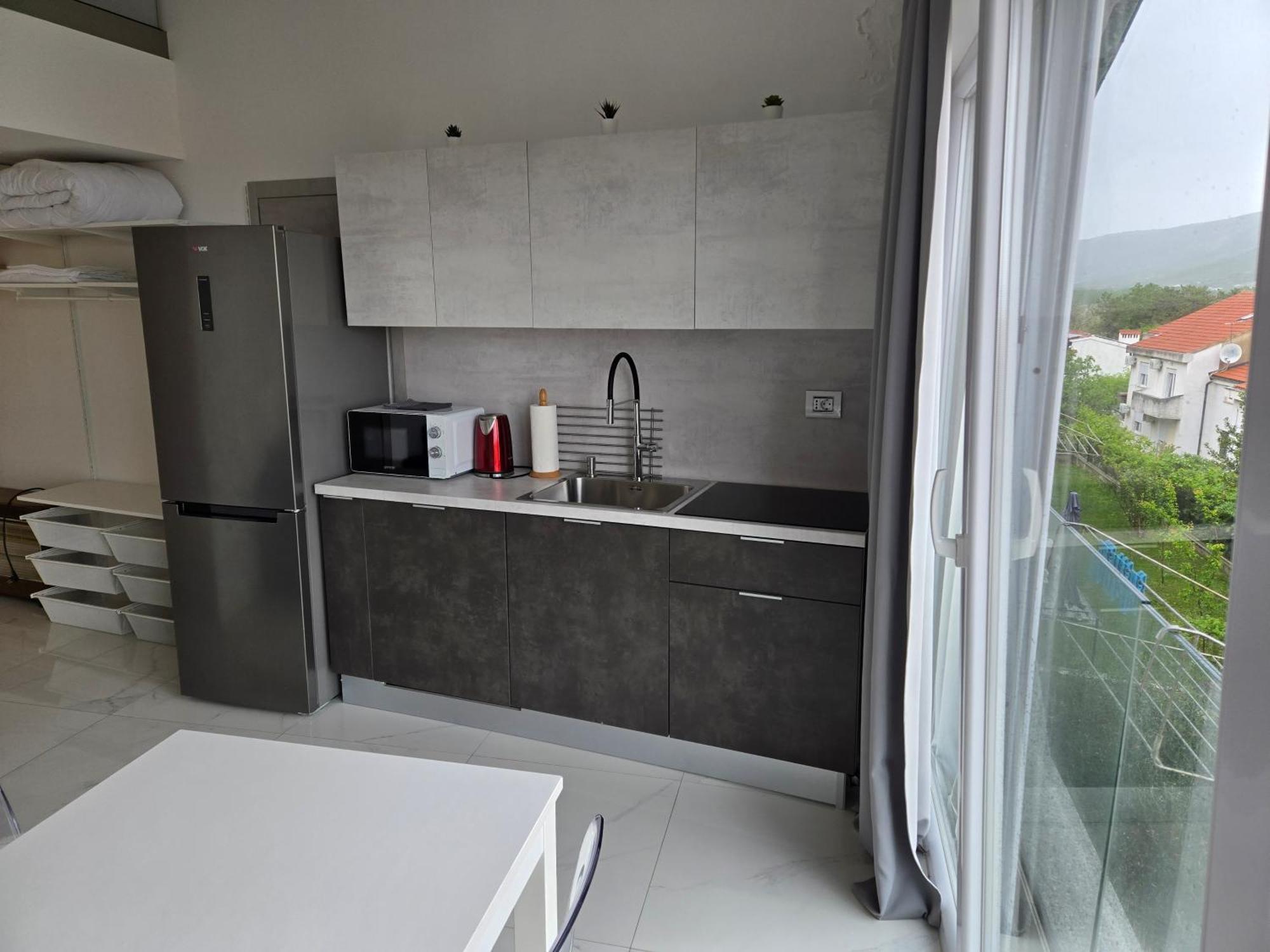 Vis A Vis Apartments Baska  Bagian luar foto