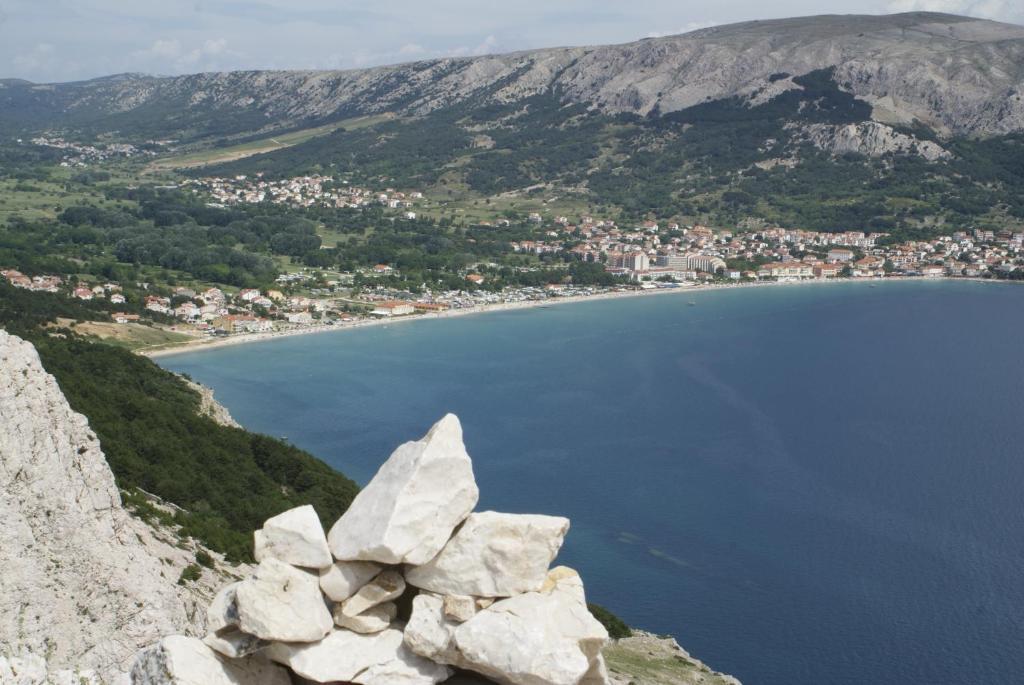 Vis A Vis Apartments Baska  Ruang foto